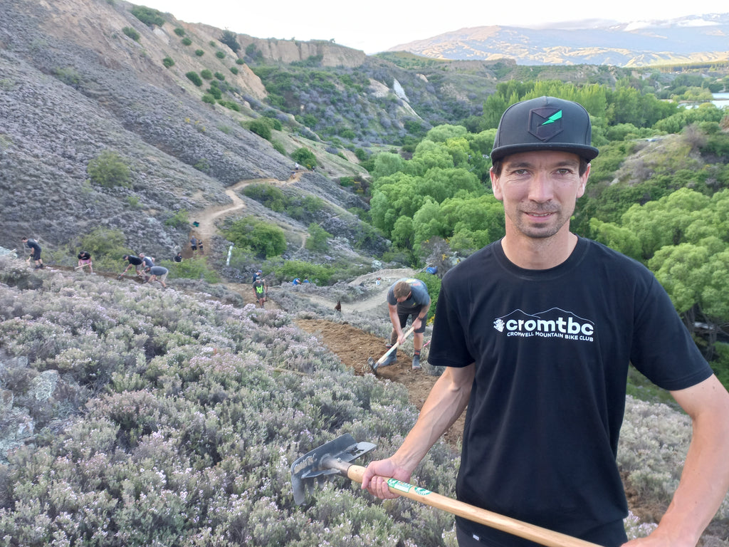 Support stretches north to south